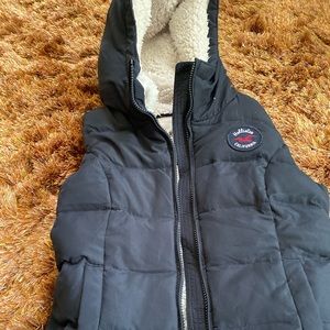 Hollister Vest